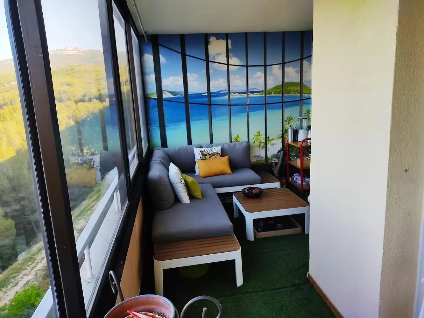 Apartment Spacious, Quiet With Stunning Pine Forest Views Marseille